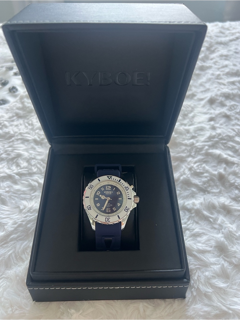 Men’s Navy Blue Silicone Strap Watch - Silver Bezel